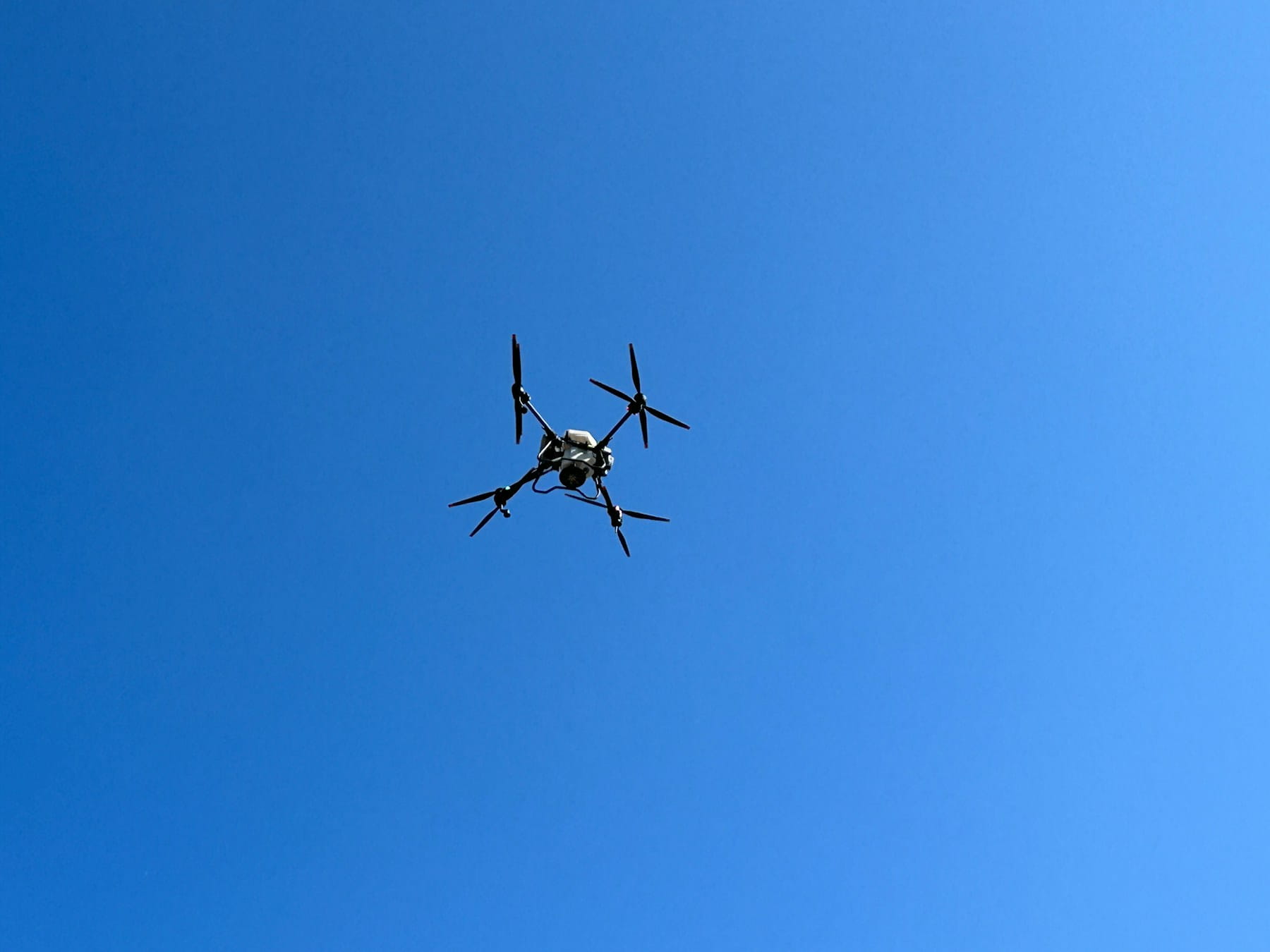 Cover Image for Drones for Site Security: Technology, Implementation and Operational Considerations for Advanced Protection Systems