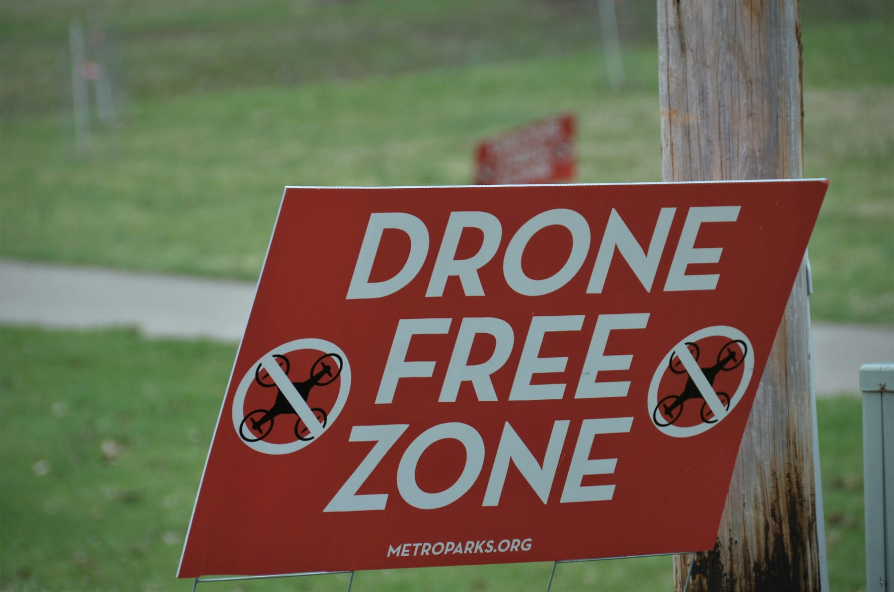 Cover Image for No-Fly Zones and Restricted Airspace for Drone Operators